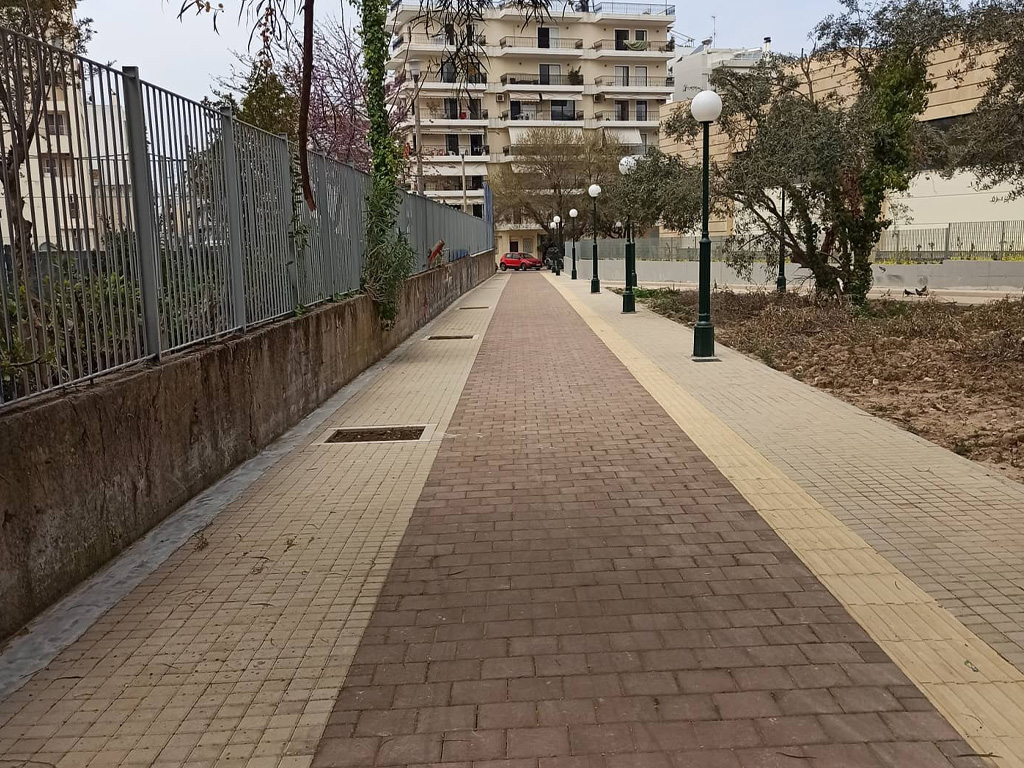 Πλακόστρωση Σχολείο